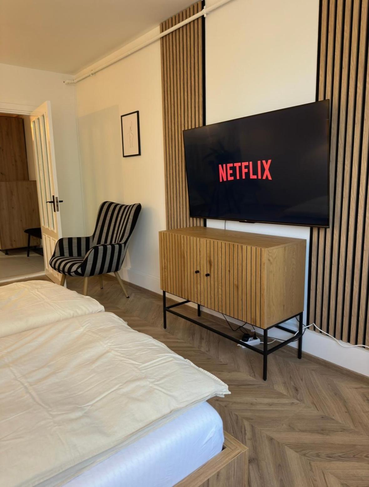 One Room Apartment- Self Check-In 24H Resita Ngoại thất bức ảnh